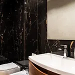 Apartment Youhosty - Porta Venezia Design *