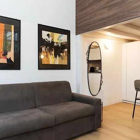 Youhosty - Porta Venezia Design Lägenhet *