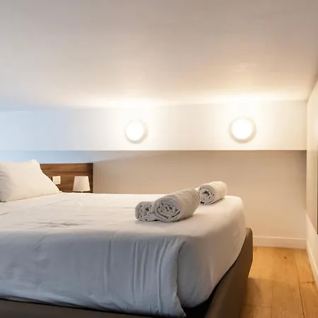 Youhosty - Porta Venezia Design
